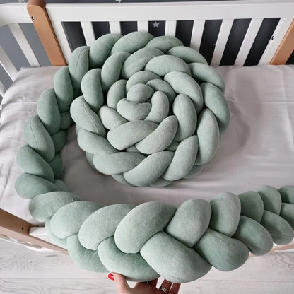 Tour de lit pour bébé