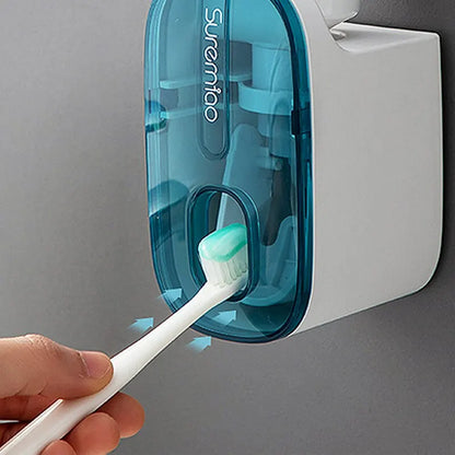 Distributeur automatique de dentifrice