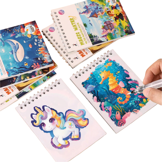 Livres de coloriage magiques à l'eau